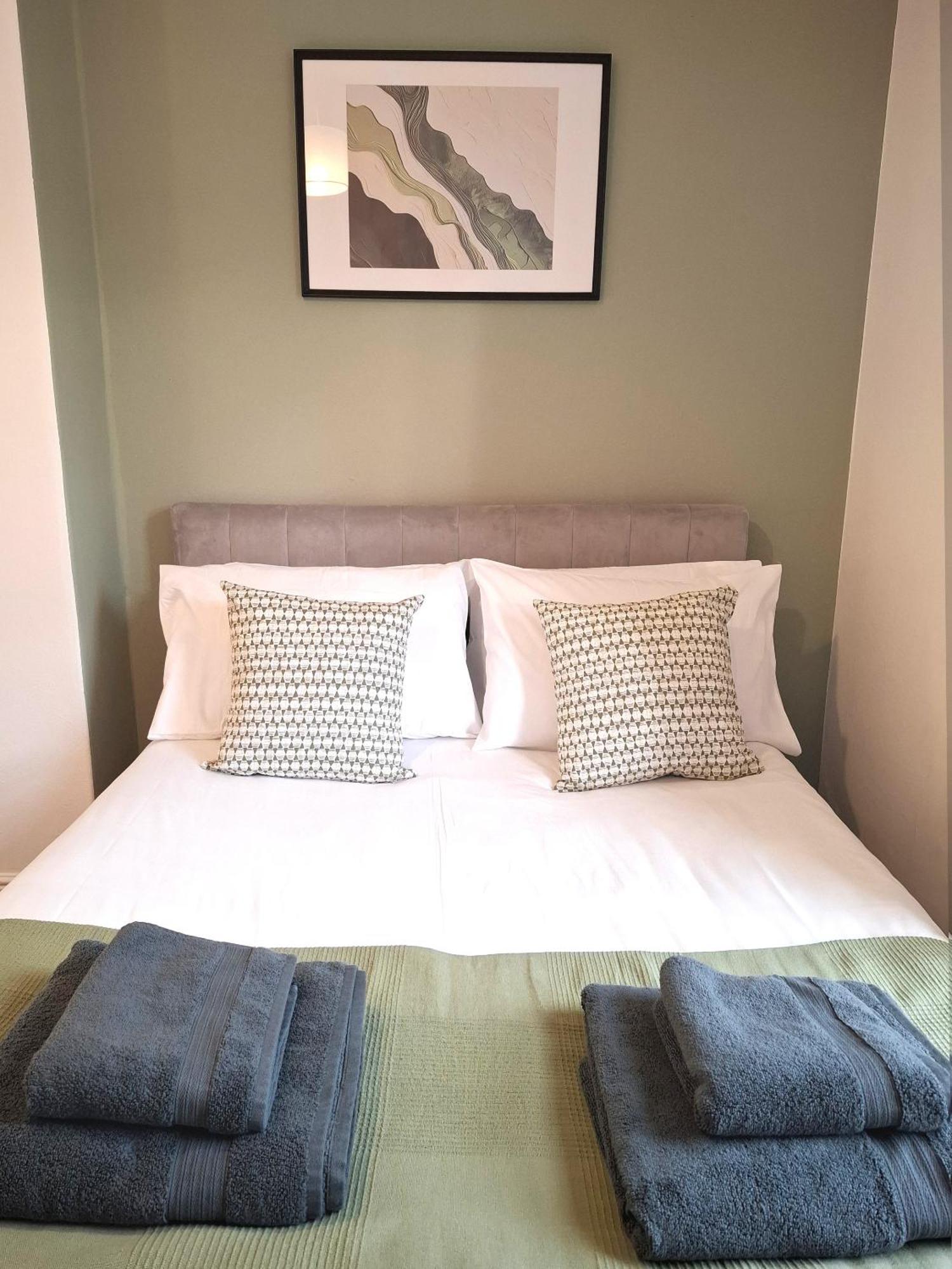 Modern Bright 3 Bedroom House Burton  Luaran gambar